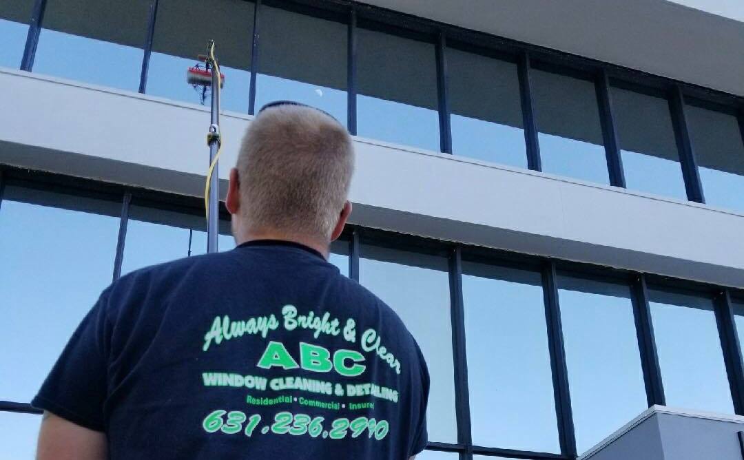 window-cleaning-home-always-bright-and-clear